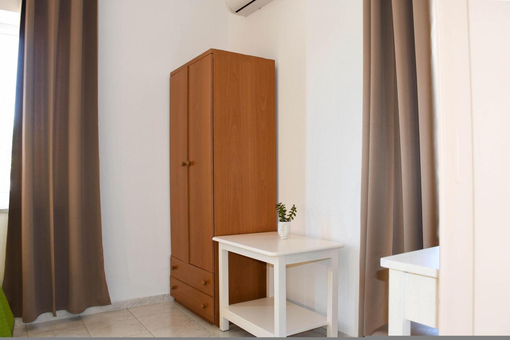 Litinas Apartments With Pool Agia Marina  ภายนอก รูปภาพ