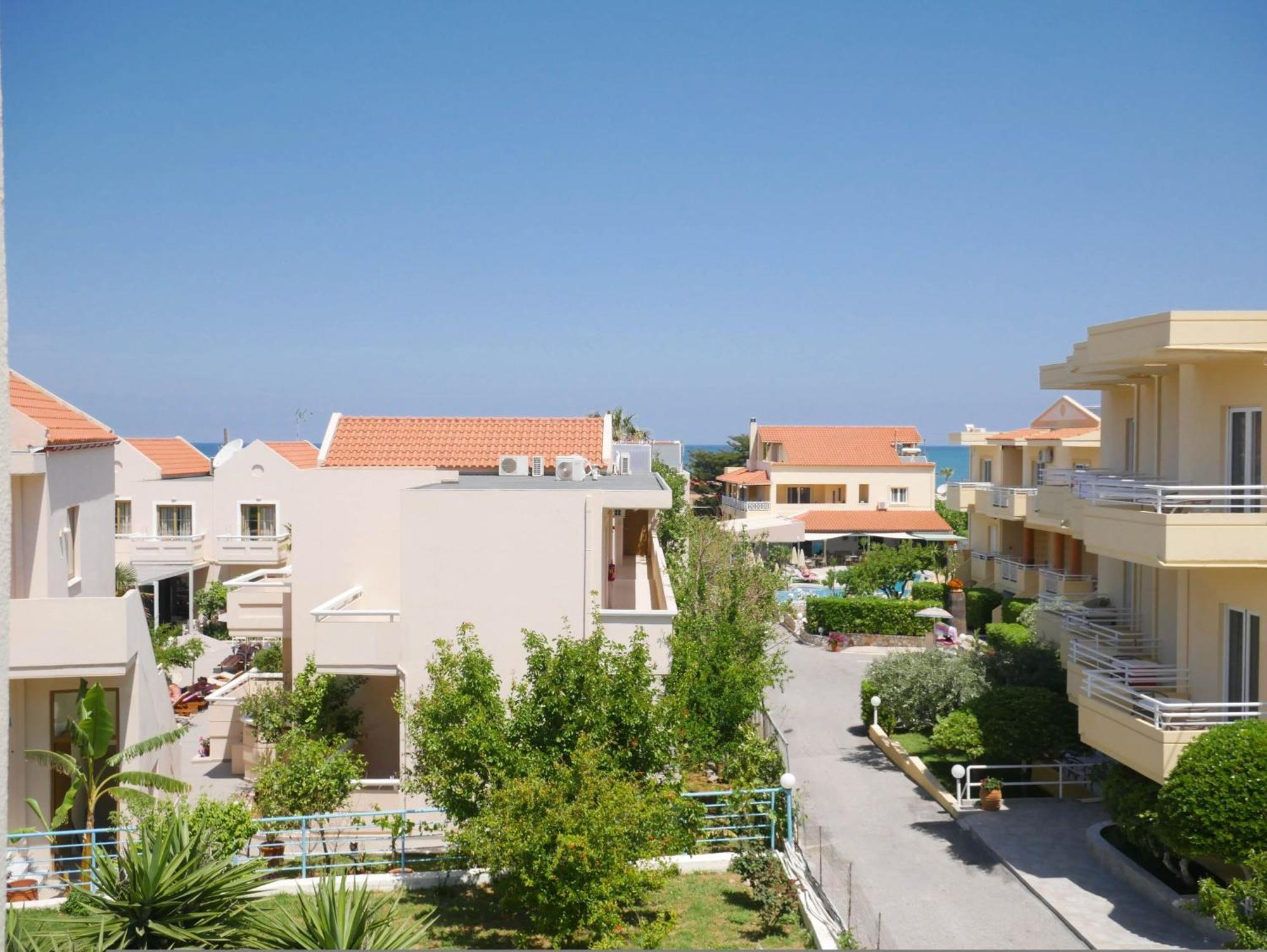 Litinas Apartments With Pool Agia Marina  ภายนอก รูปภาพ